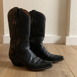 Black western boots